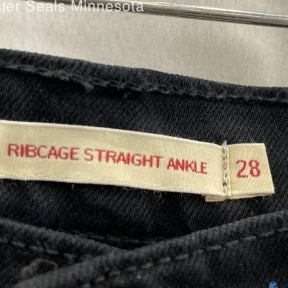 Black Levi's Ribcage Straight 28x29 - Picture 4 of 7